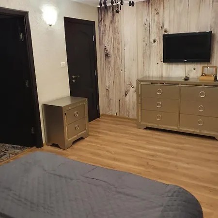 Hanu Lu Mos Opinca Guest house 3*