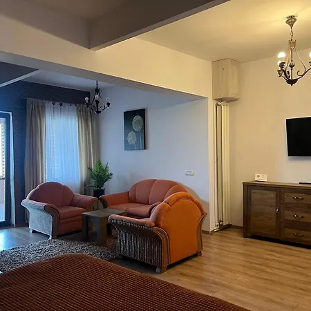 Hanu Lu Mos Opinca Guest house 3*